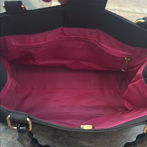 Embroidered Black Handbag - Picture 6 of 11